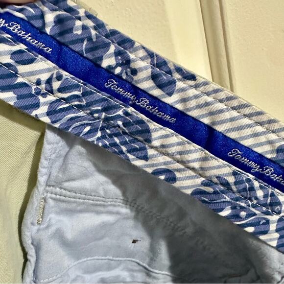 Men’s Tommy Bahama khaki Tan Flat Front Shorts size 38 - Picture 3 of 5